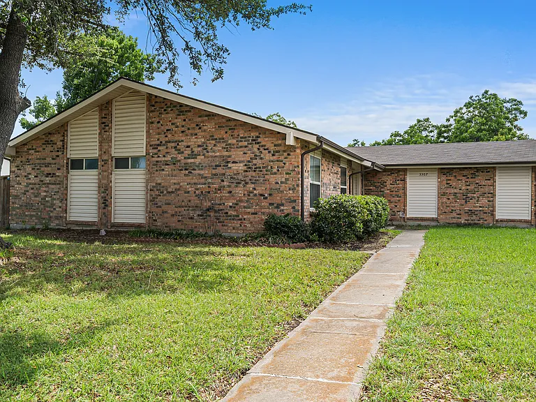 3307 Colony Dr — Photo 22