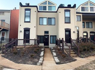 1512 Menard St, Saint Louis, MO 63104