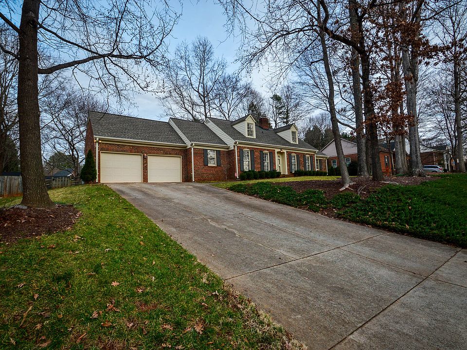 1st image of 221 Linville Dr