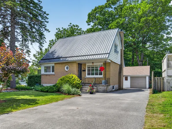 288 Yonge St, Kingston, ON K7M 1G6