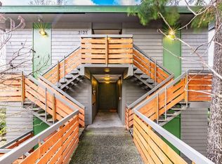 2621 14th Ave W APT 4, Seattle, WA 98119