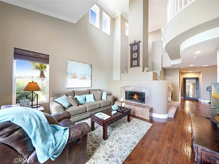 3 Valore Dr — Photo 4