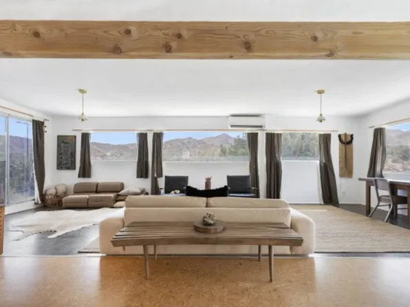 8526 La Contenta Rd, Yucca Valley, CA 92284