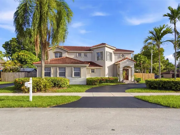 11980 SW 99th St, Miami, FL 33186