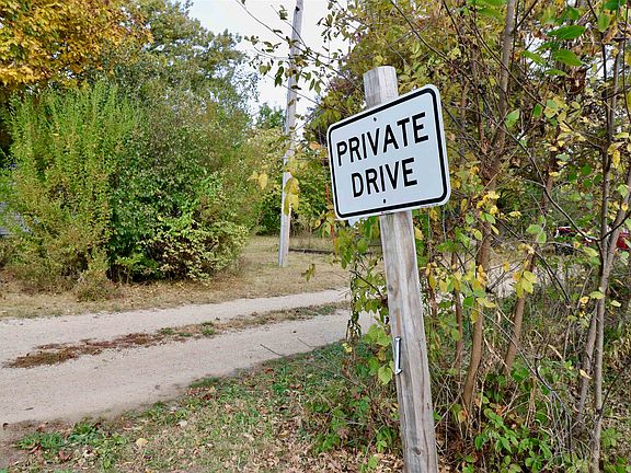 4th image of 2910 W Bass Creek Rd