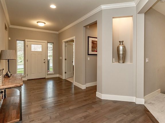5th image of 4009 Northshore Blvd NE
