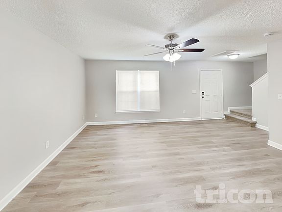 3rd image of 1123 Alston Hill Dr