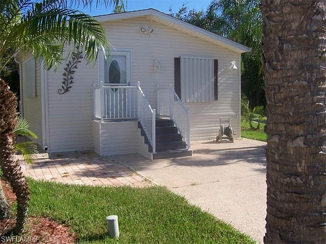 1st image of 1438 Diamond Lake Cir #416