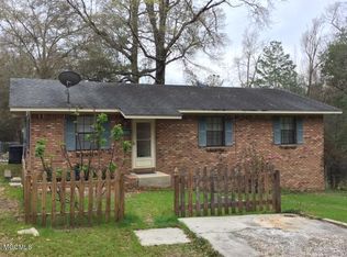 15205 Sara Ln, Saucier, MS 39574