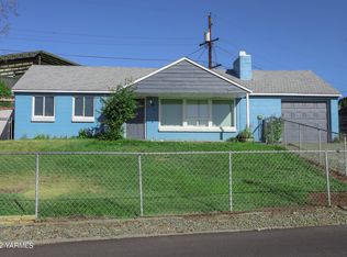 502 Sunrise Pl, Selah, WA 98942