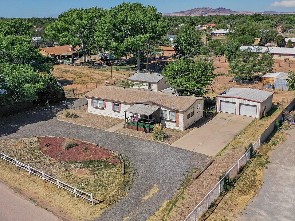 1st image of 2135 Winchester Dr