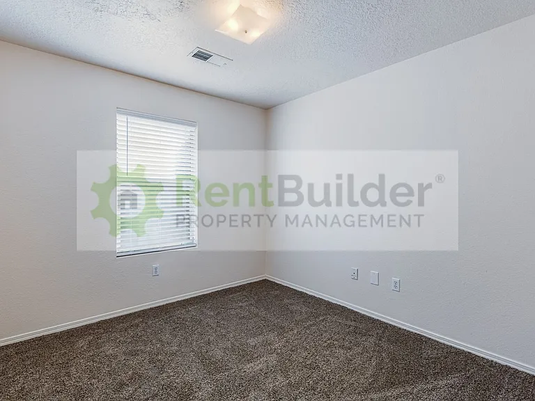 10532 Ramah Dr NW — Photo 18