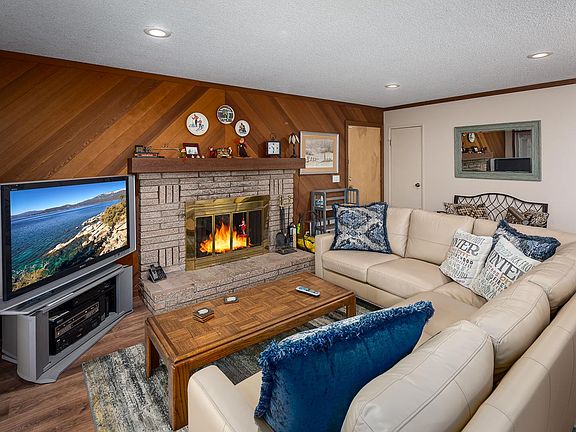 3rd image of 227 Park Ln