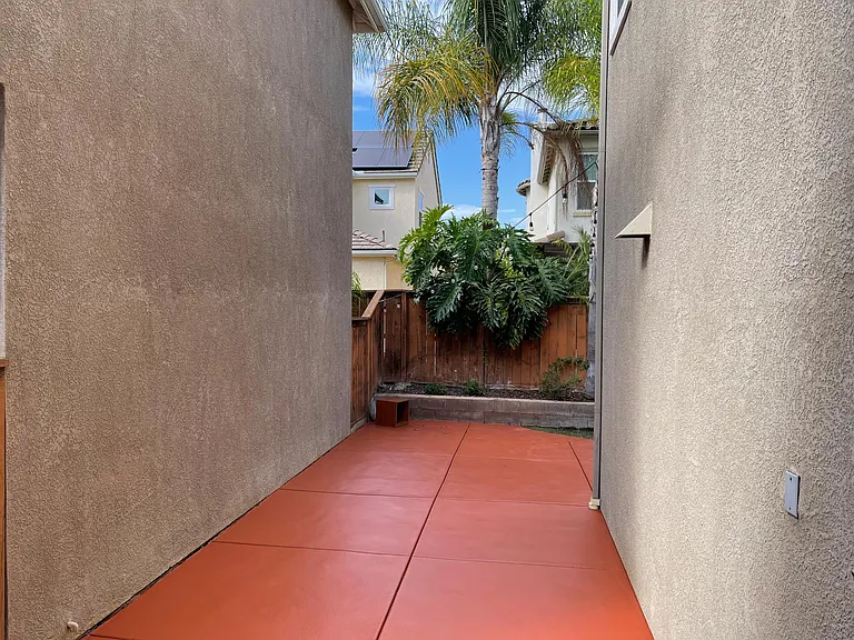 10420 Paradisio Pl — Photo 13