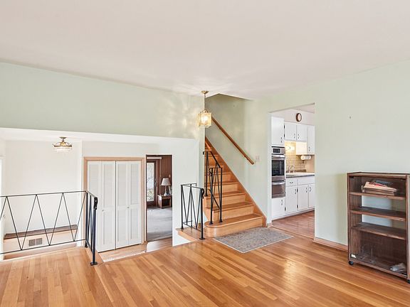 5th image of 10344 S Kostner Ave