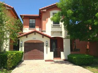 3700 SW 69th Ave #3700, Miami, FL 33155