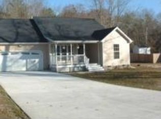 7203 Hopkins Cir, Gloucester, VA 23061