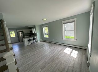 8 Sedona Dr #B, Gorham, ME 04038
