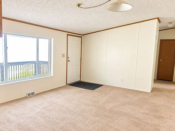 5th image of 50445 Idaho Ave