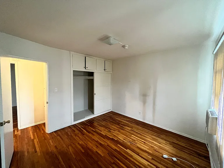 14722 Magnolia Blvd #4 — Photo 9