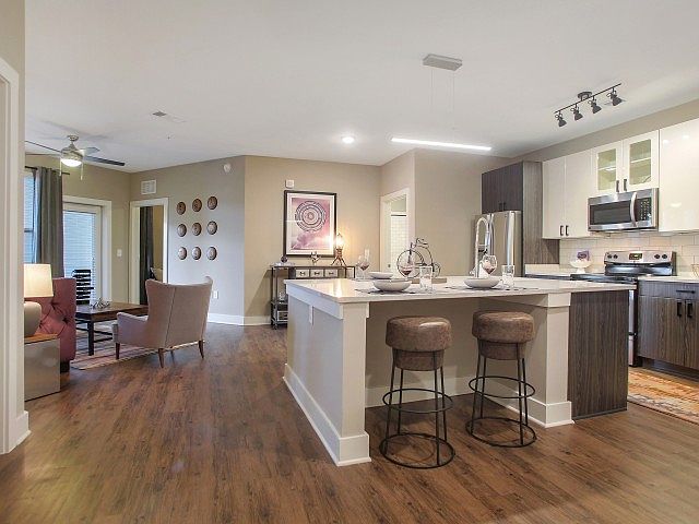 2 Bedroom/2 Bath