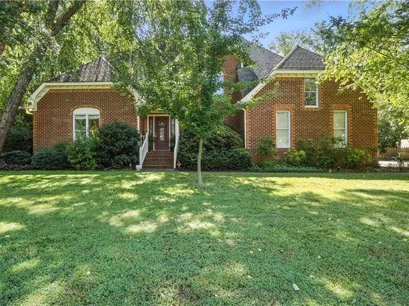 1545 Odman Dr, Chesapeake, VA 23321