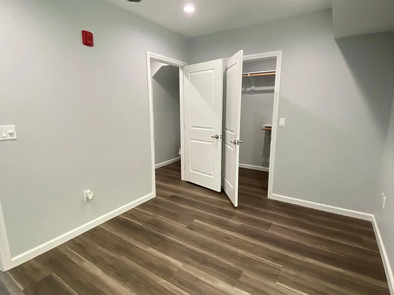 8397 Cherry Ave — Photo 6