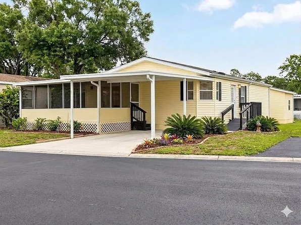 1718 Pass Rd, Biloxi, MS 39531