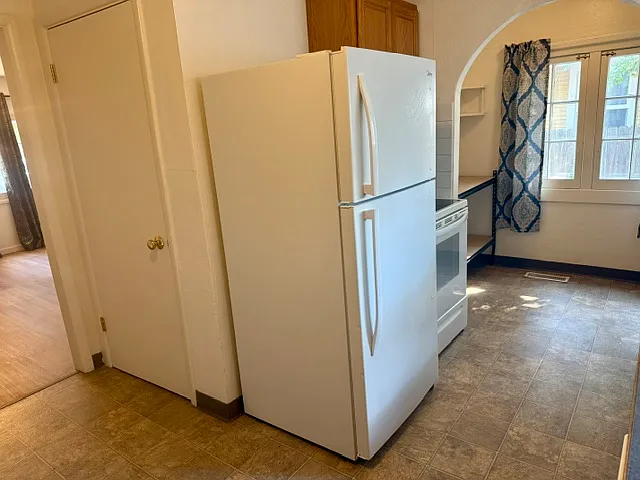 534 E Everett Ave — Photo 5