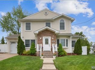 29-01 Rutgers Ter, Fair Lawn, NJ 07410