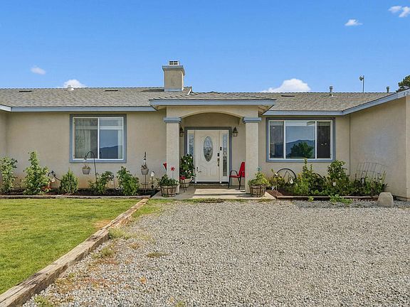 5th image of 42030 Wildwood Ln