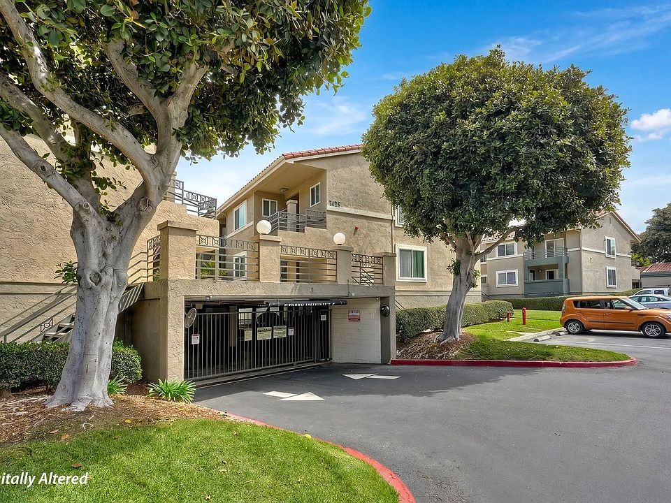 1st image of 7425 Charmant Dr Unit 2902