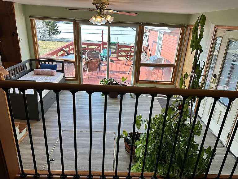 64 Flanders Rd — Photo 20