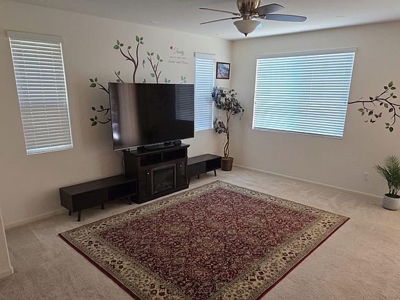 3rd image of 109 Bradley Ct