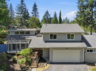 2209 W Lake Sammamish Parkway NE, Redmond, WA 98052