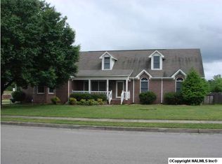 163 Federal Ln, Huntsville, AL 35811