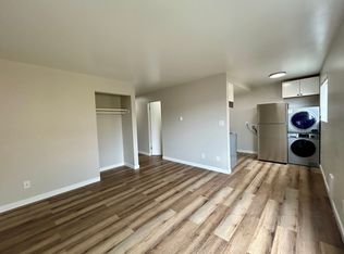 15 Ward St #202, Seattle, WA 98109