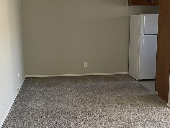 4th image of 11943 Kiowa Ave APT 3