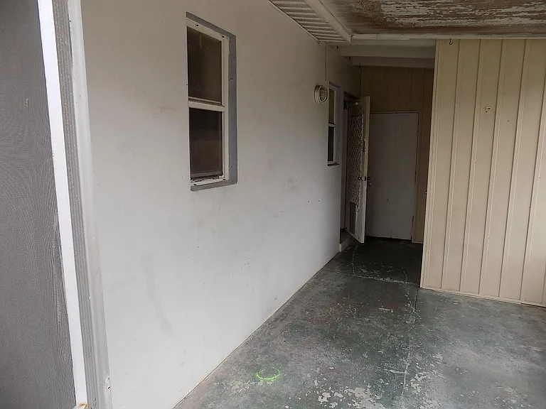 1199 Jordan Ct NE #B — Photo 16