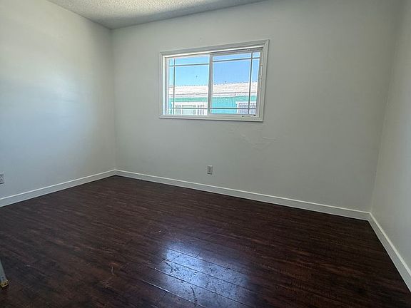 4th image of 1534 W 205th St #B