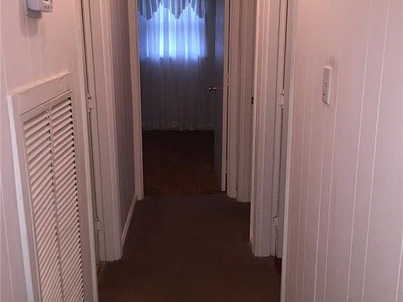 3rd image of 1315 Oak St
