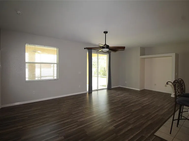 3724 Eagle Pass St — Photo 9