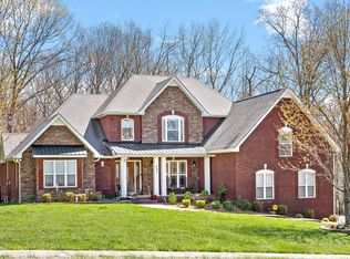 325 Brigg Dr, Clarksville, TN 37043