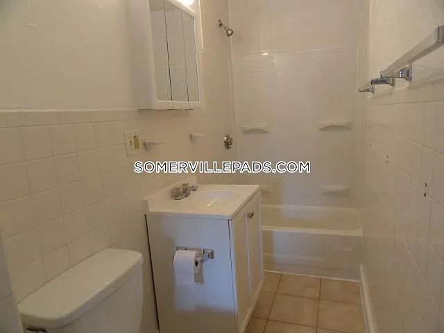 38 Bond St #3 — Photo 21
