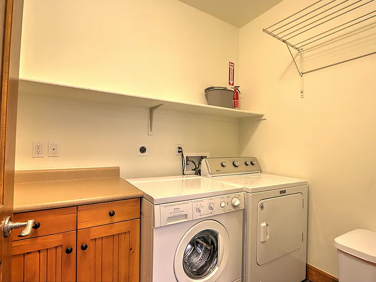 408 Settlement Ln — Photo 35
