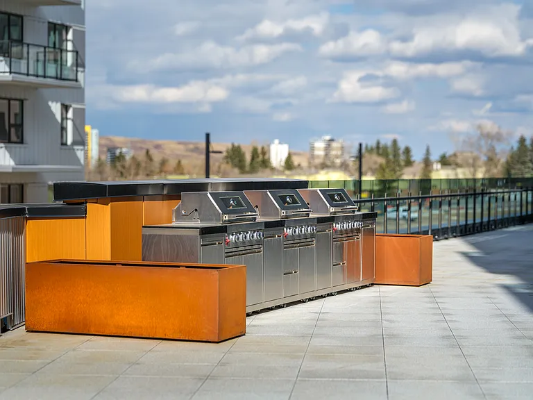 4030 University Ave NW — Photo 11