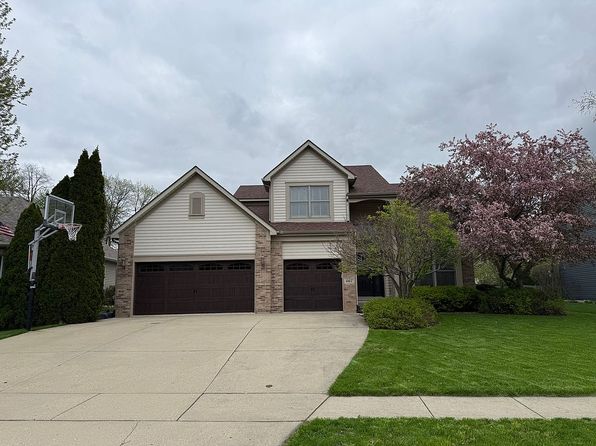 667 Indian Ridge Dr