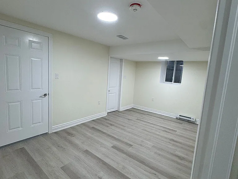 76 Bearberry Rd #BASEMENT — Photo 17