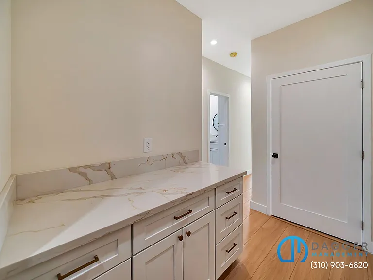 2800 Winter St #2 — Photo 13