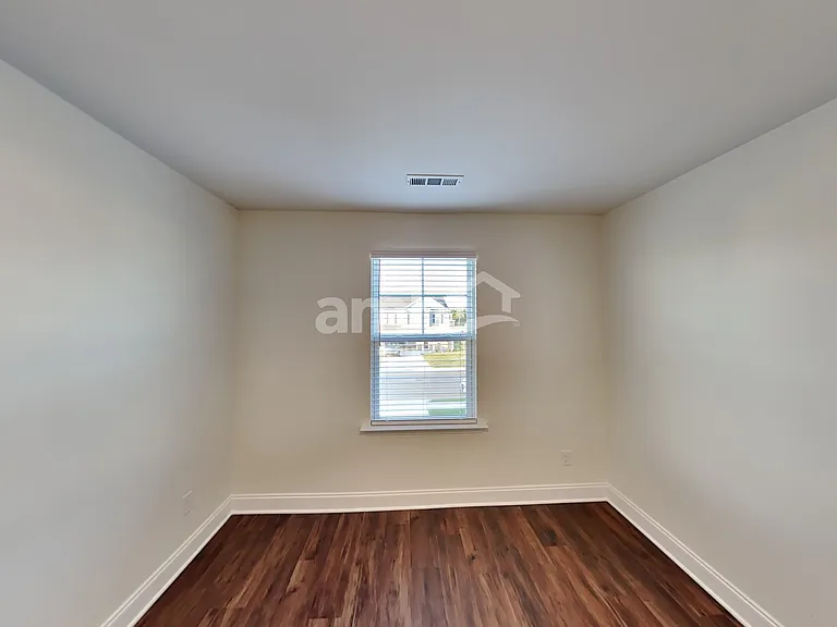 5231 Valor Dr — Photo 25